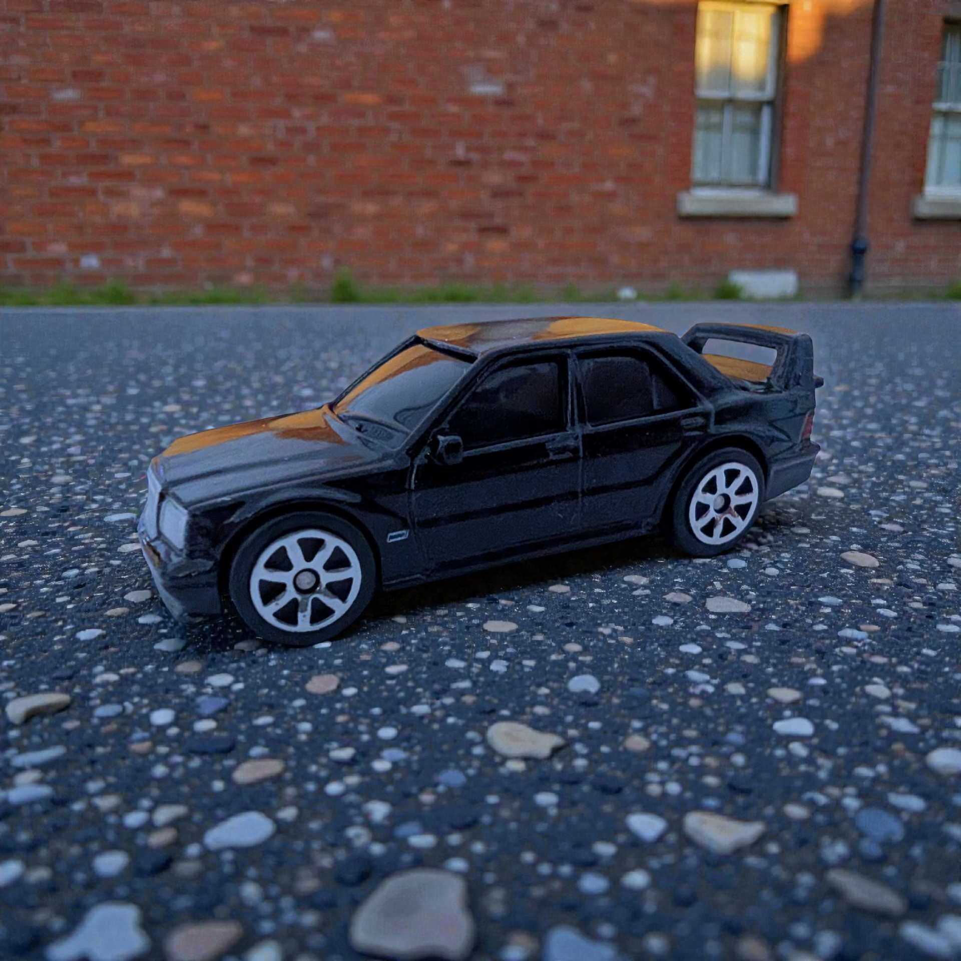 Maisto Mercedes Benz 190 E 2,5 Evolution ll