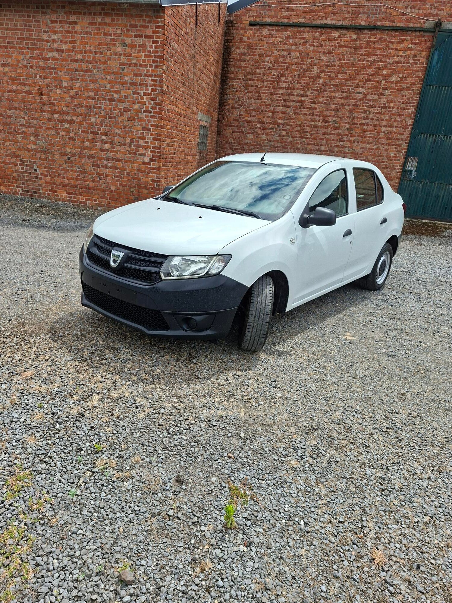 Dacia Logan Benzine