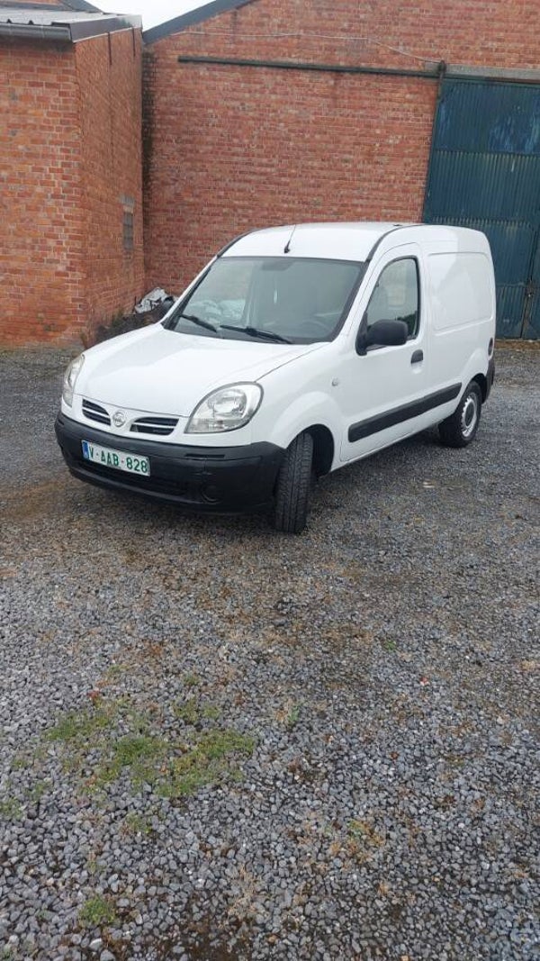 Nissan Cubistar Dci