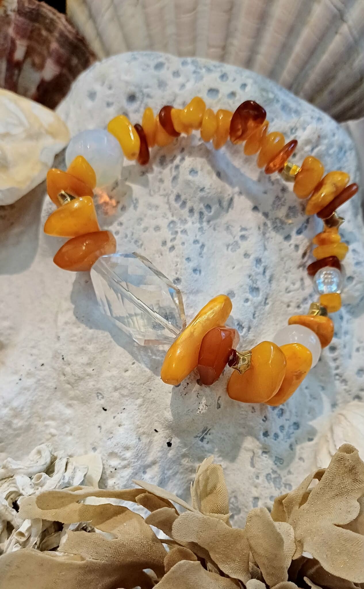 BRANSOLETKA  "BURSZTYNOWY KRYSZTAŁ"