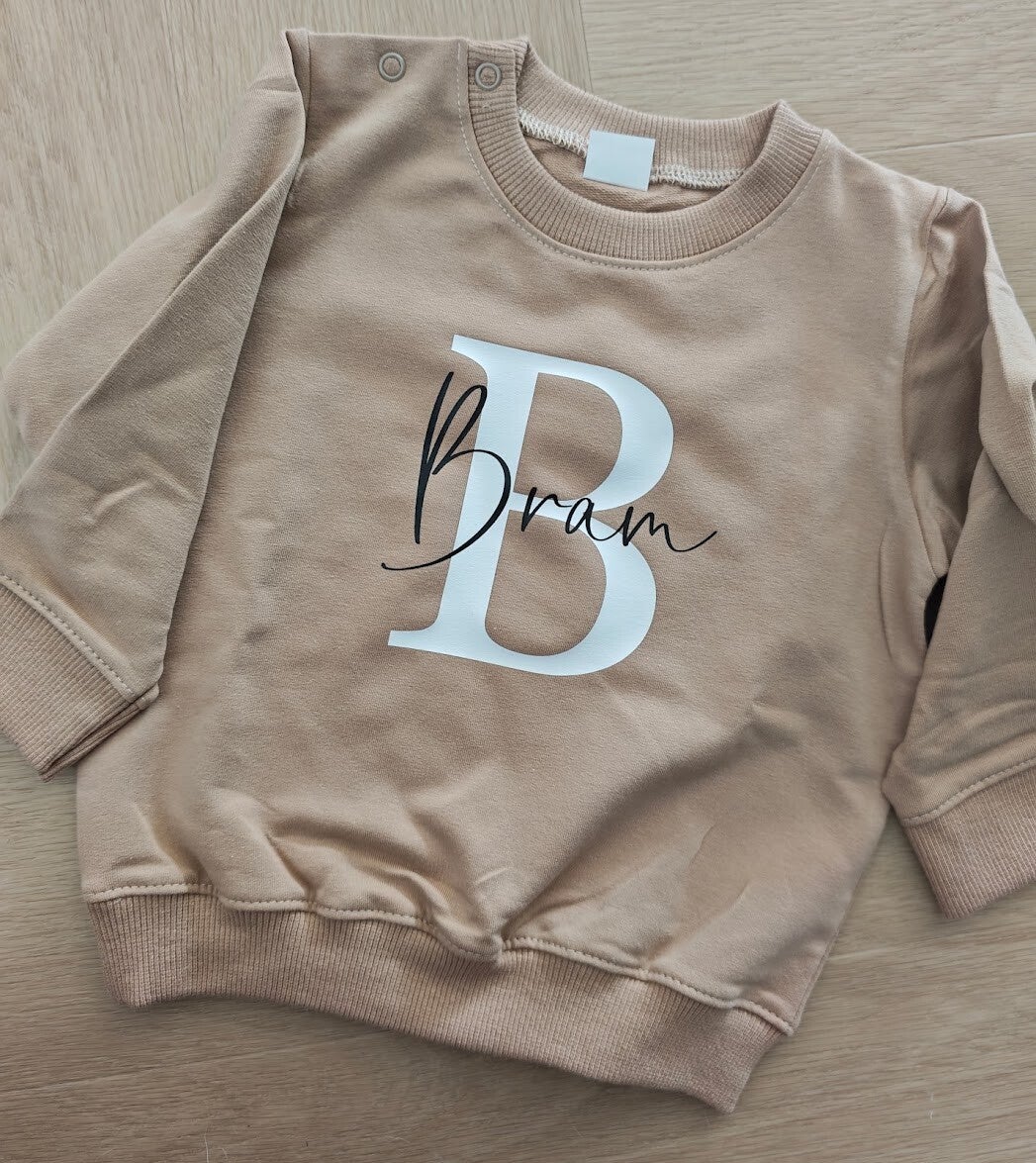 BABY SWEATER | Naam & Letter