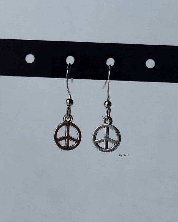 Oorbellen Peace zilver