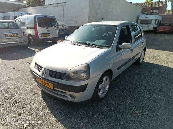 RENAULT CLIO 1.6
