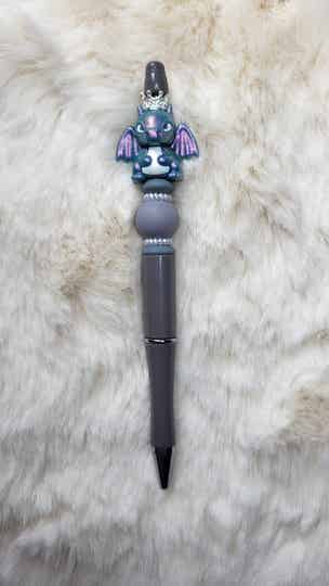 Pen draakje grijs