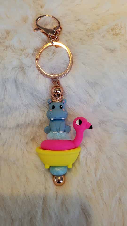 Sleutelhanger nijlpaard in bad met zwemband