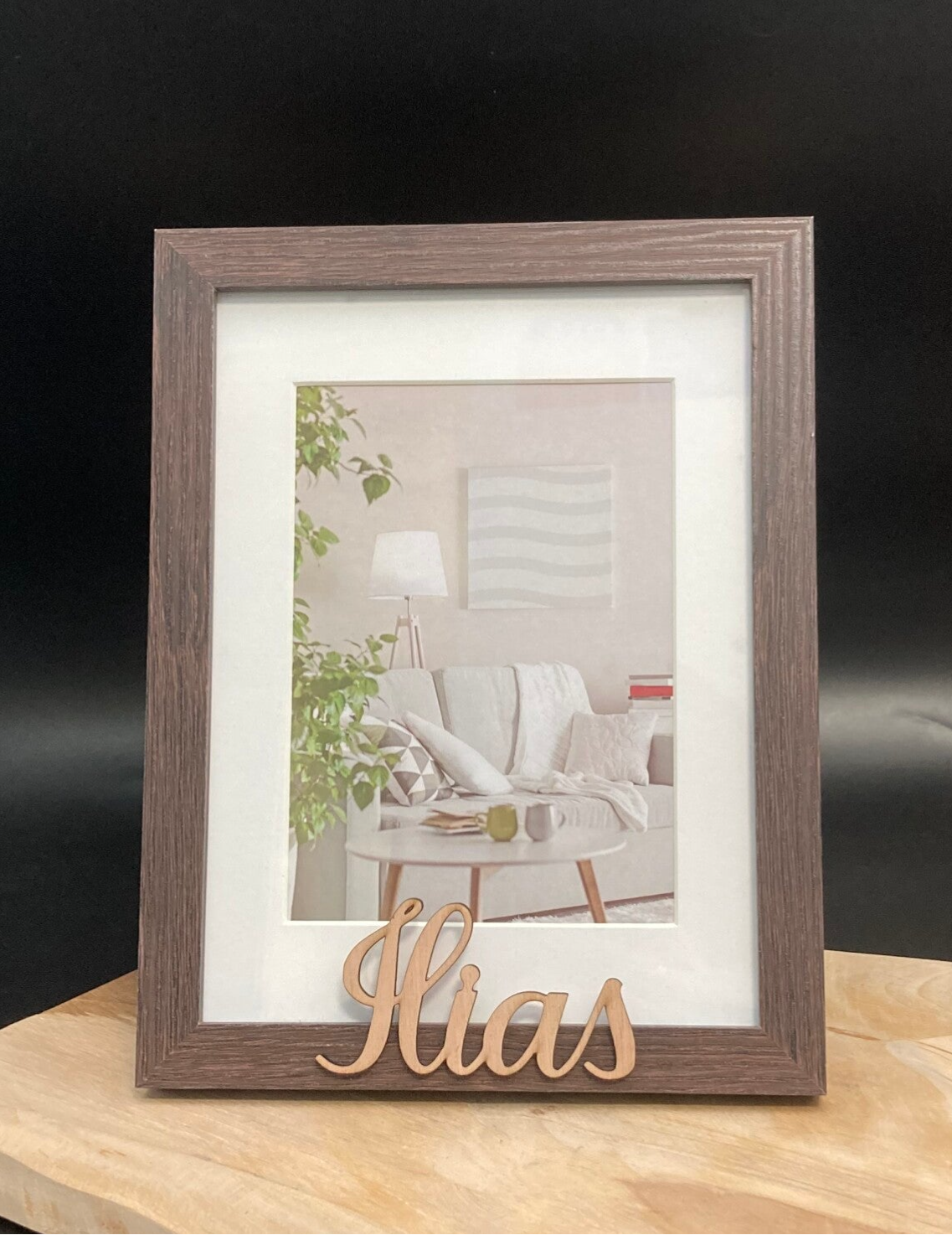 Houten fotokader met laser gesneden naam