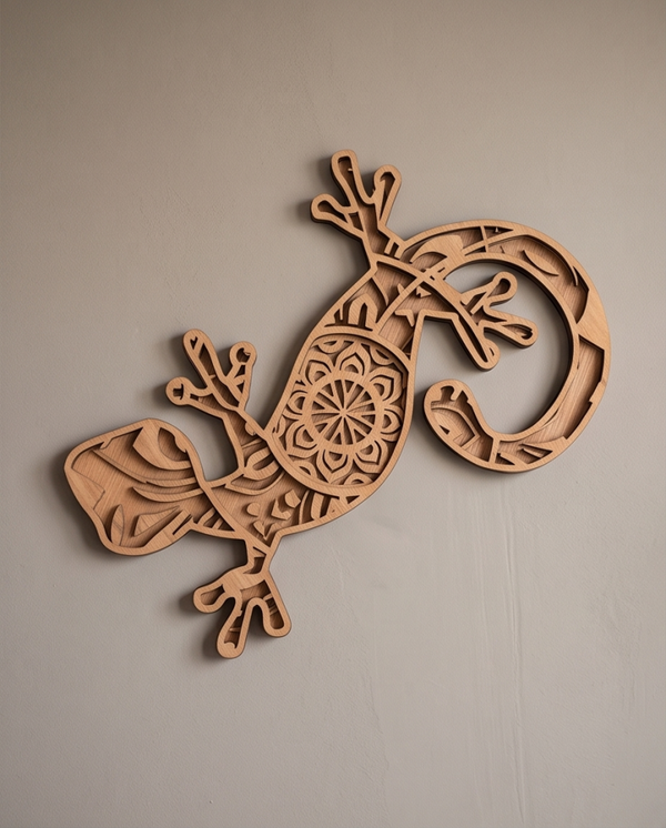 Houten Gekko / Salamander – unieke wanddecoratie