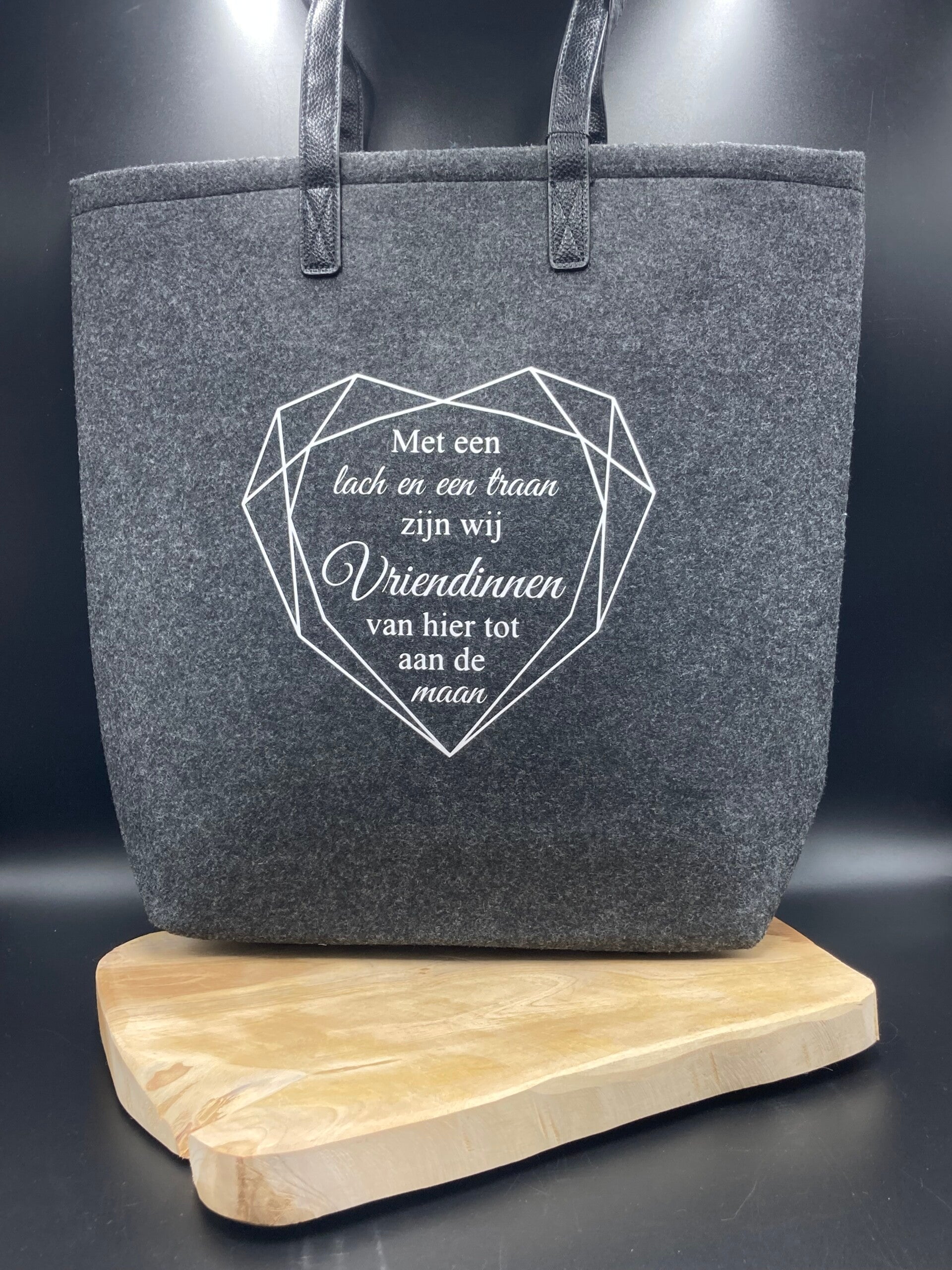 Luxe vilten tas met lederlook handgrepen