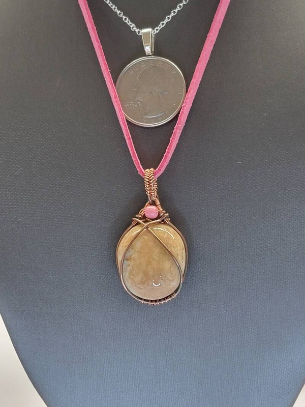 Pendant & Necklace Chalcedony Agate