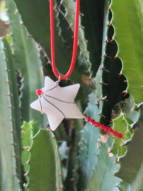 Pendant & Necklace White Agate Shooting Star. Wrapped in Stainless Steel