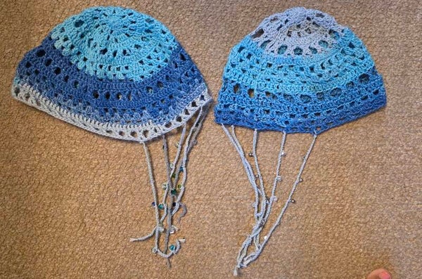 Cotton skull cap with beads