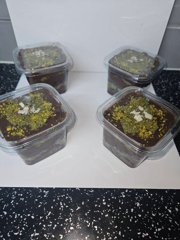 Chocolate, Pistachio & kunafe pot
