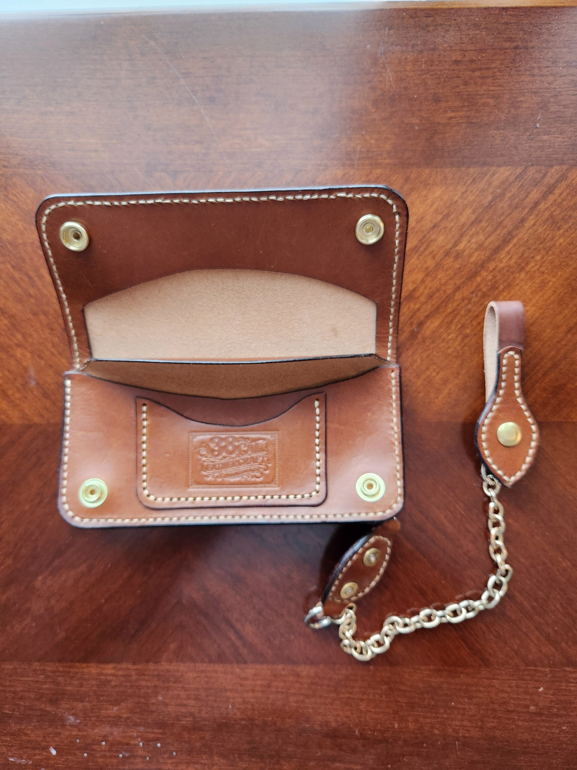 7 inch full front trucker wallet