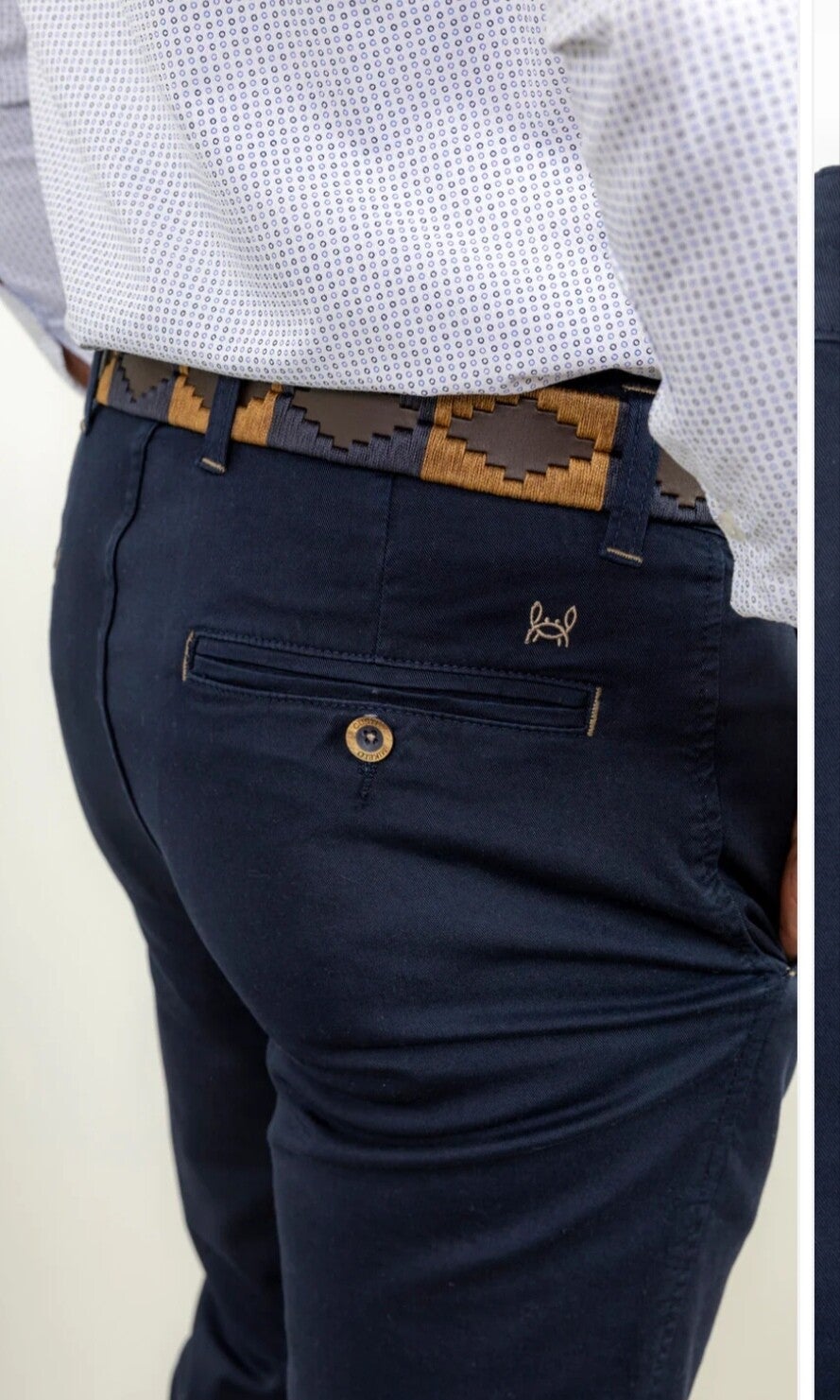 Pantalón chino marino