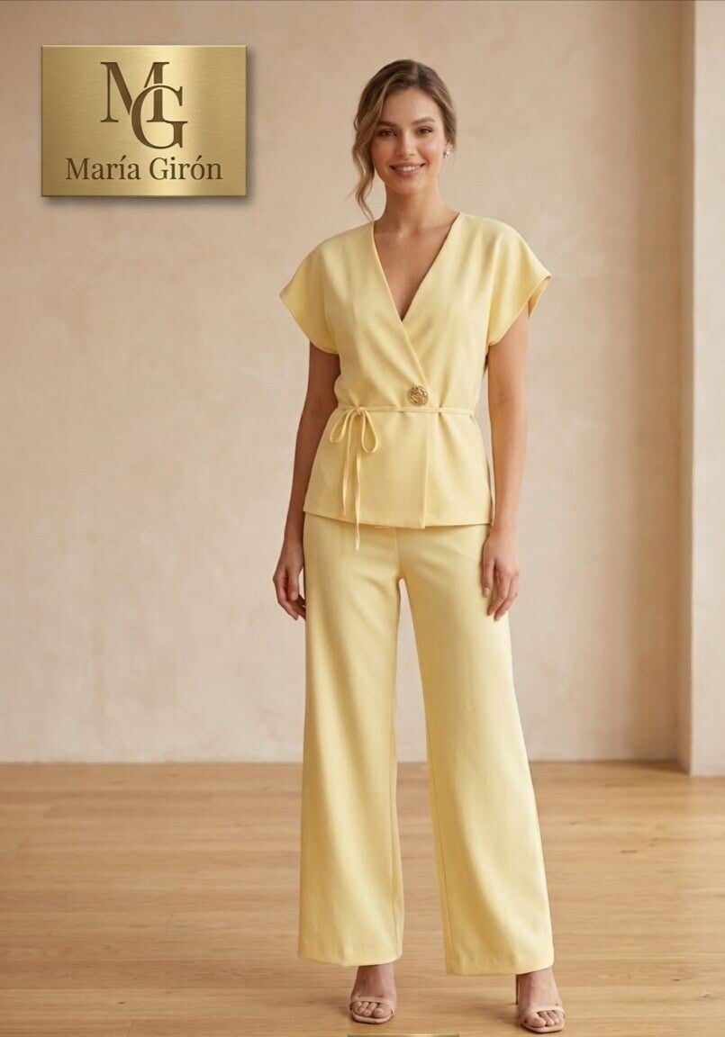 Conjunto amarillo