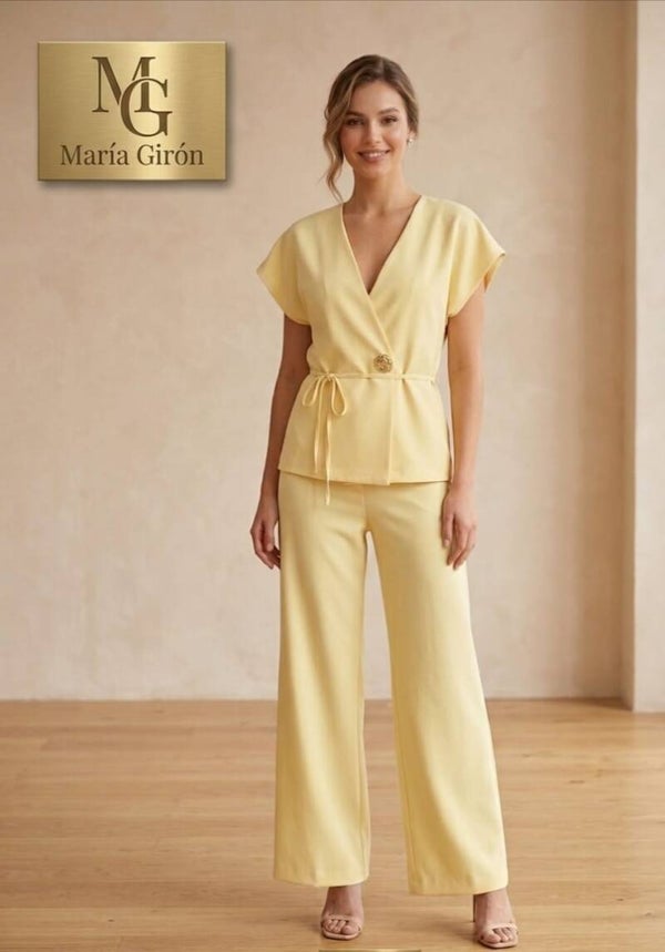Conjunto amarillo