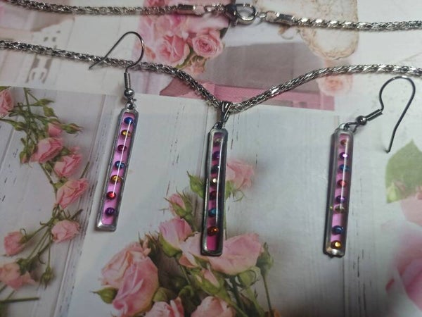 Conjunto collar y pendientes colured rectangel