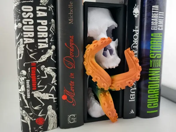 Skull Tentacle Pirate Book Nook