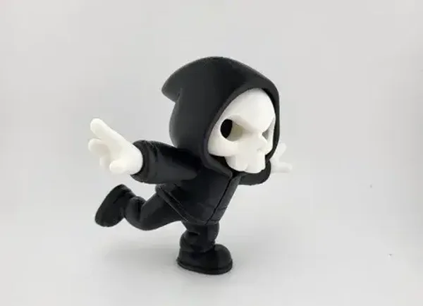 Street Skull Dynamic Toy