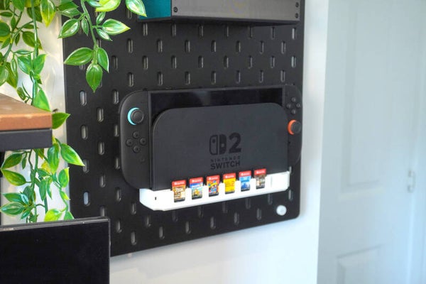 Switch 2 Dock & Cartridge Slots