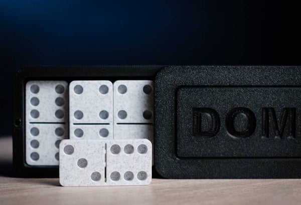 Dominoes Set
