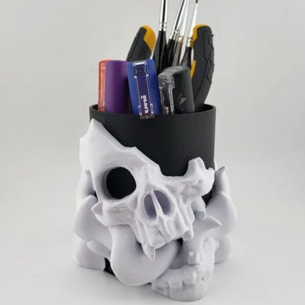Pen Tool Holder Skull