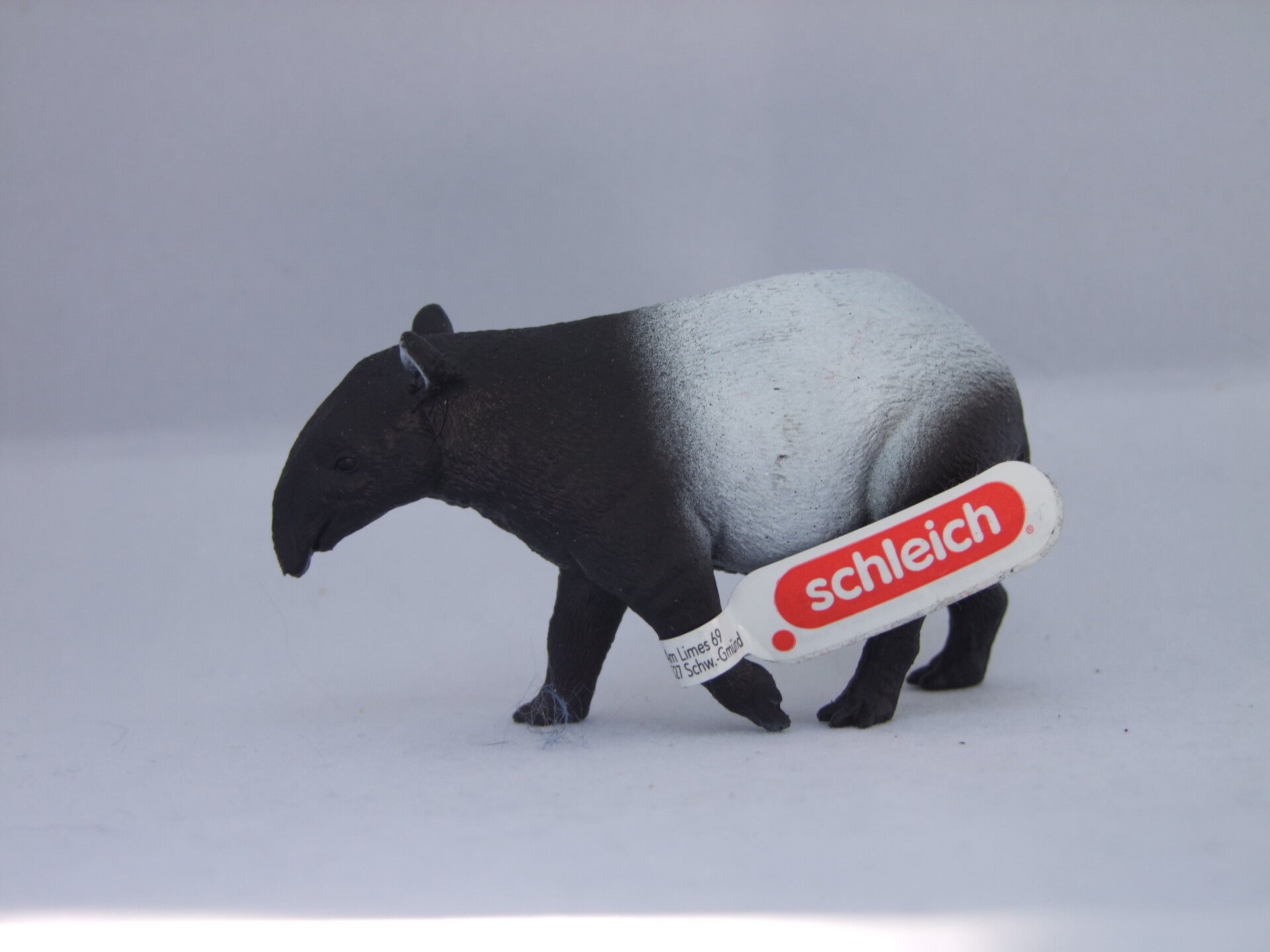 schleich tapir