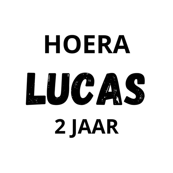 Traktatie stickers met naam + leeftijd per 10st.