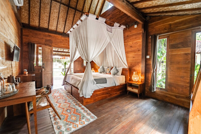 gladak-bungalow_room-standard-8w1bz1.jpg