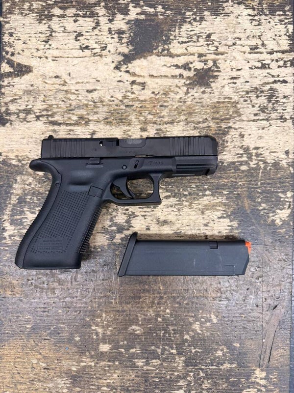 Pistole Glock 45