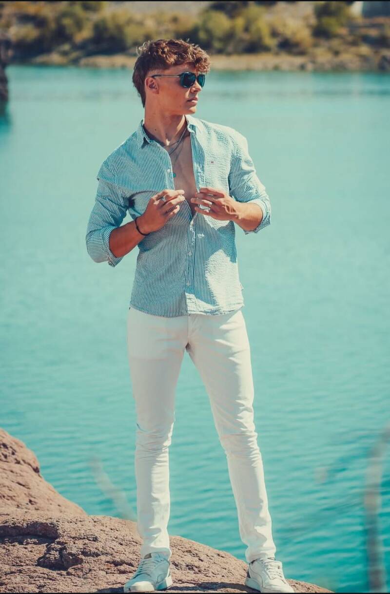 TIZIANO BERNOCO MODELO