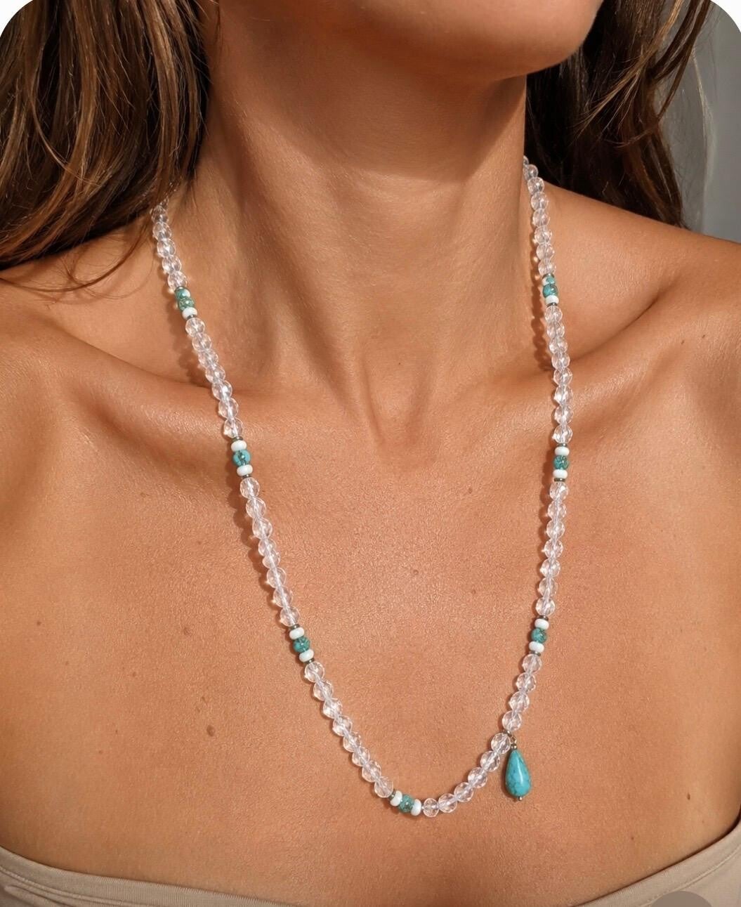 Sautoir en pierre de Cristal de roche et d'Amazonite