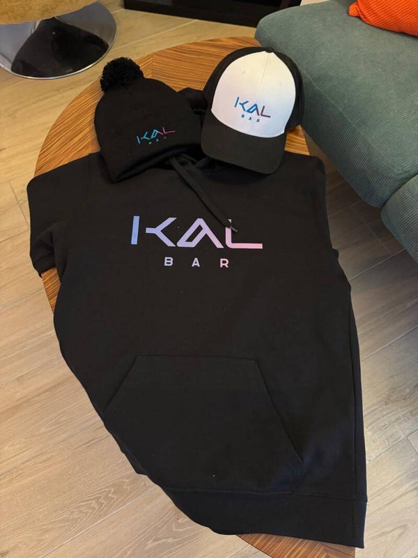 Sweat à capuche noir KAL BAR violet et bleu
