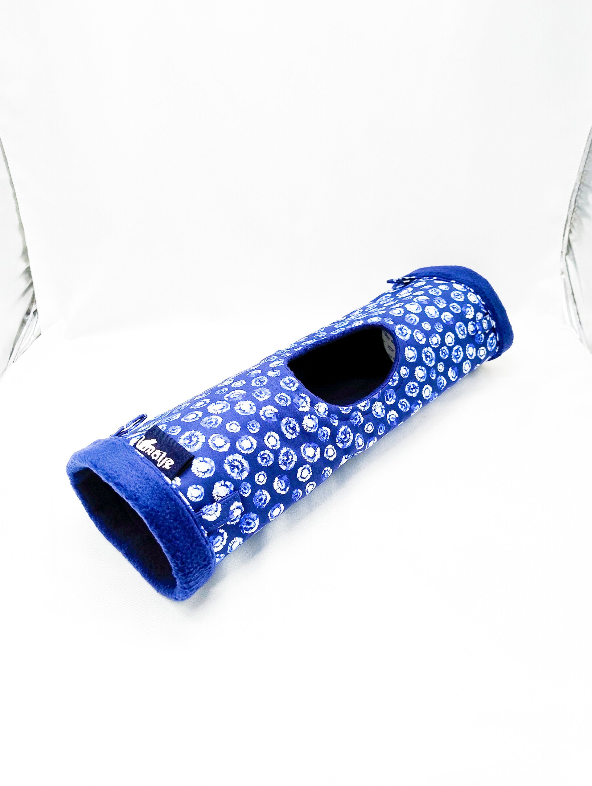Tunnel XL met opening blauw met cirkelpatroon