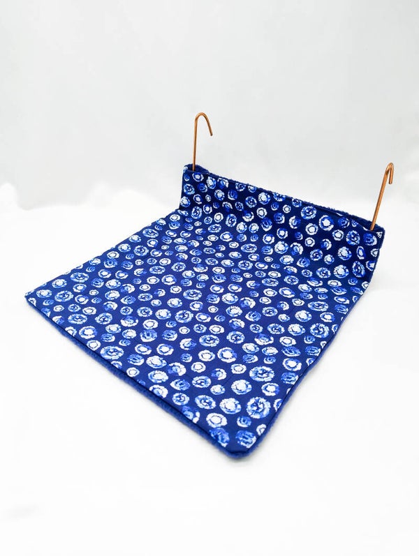 Radiator hangmatjeblauw met cirkelpatroon  (zonder beugel)
