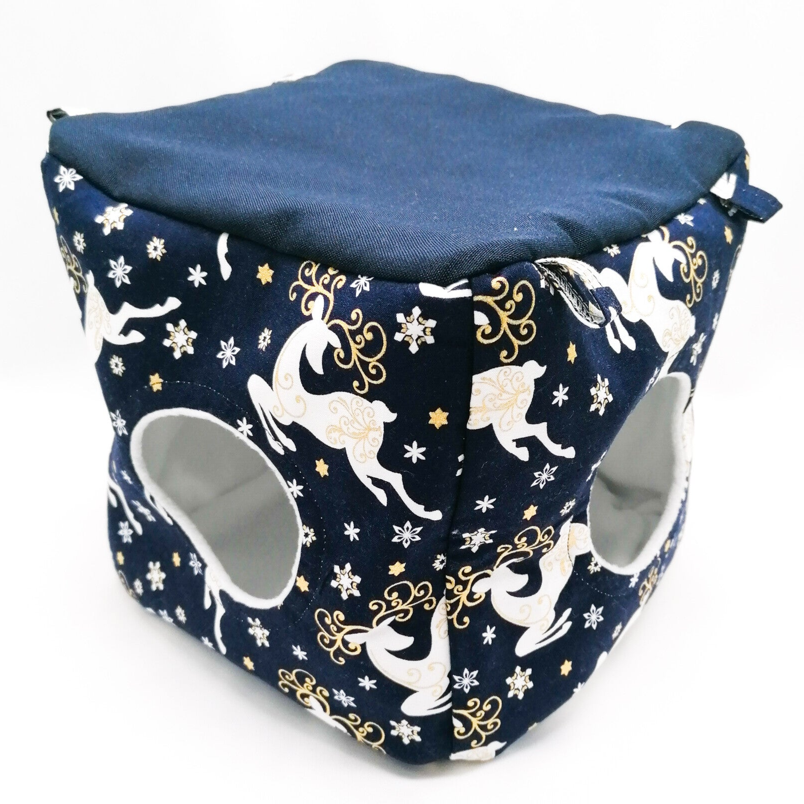 Kubus met 2 openingen donkerblauw met witte rendieren