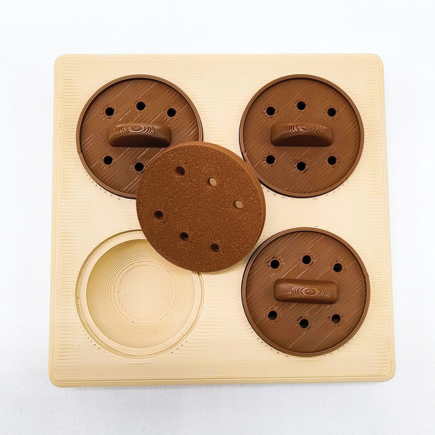 Little Rovers klein snack zoekspel 11 x 11 cm | beige/bruin