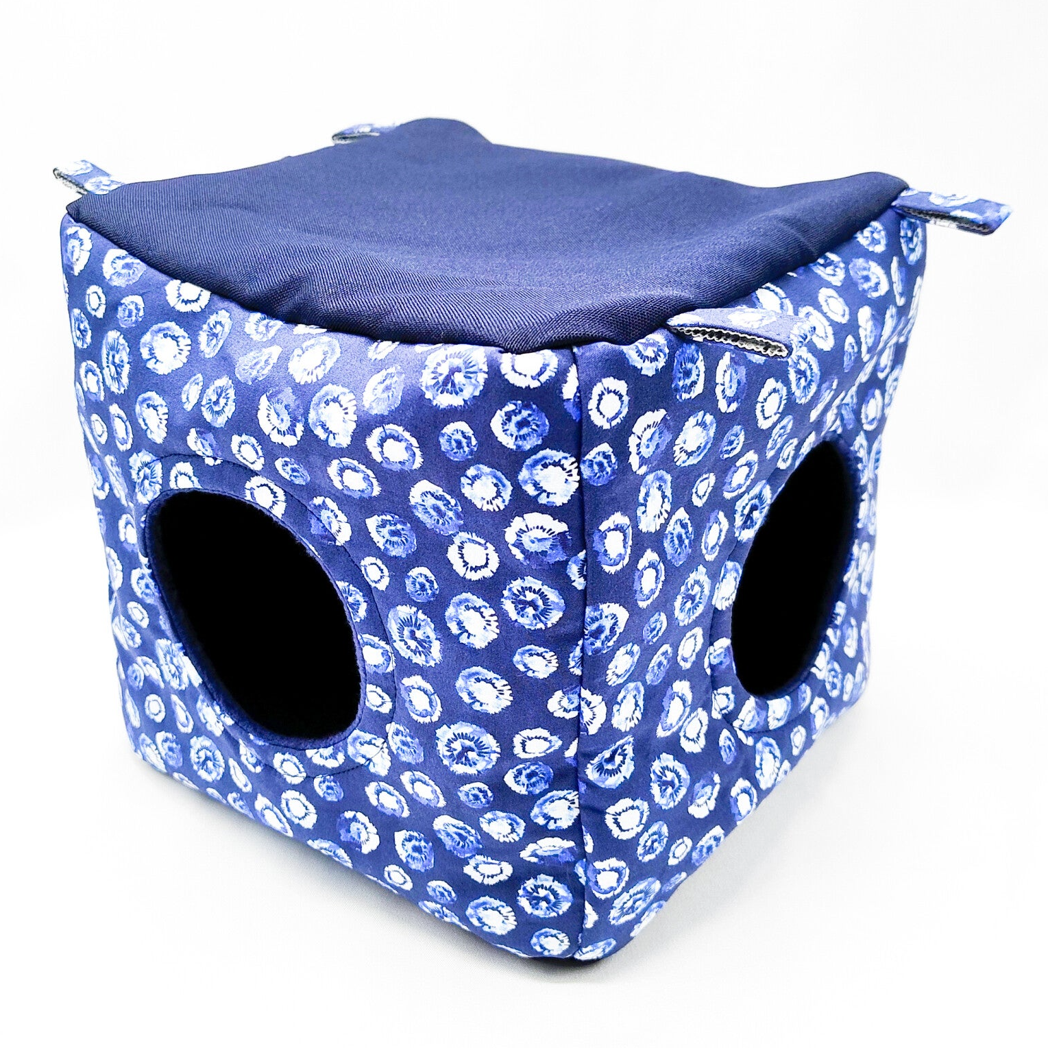 Kubus met 2 openingen blauw met cirkelpatroon