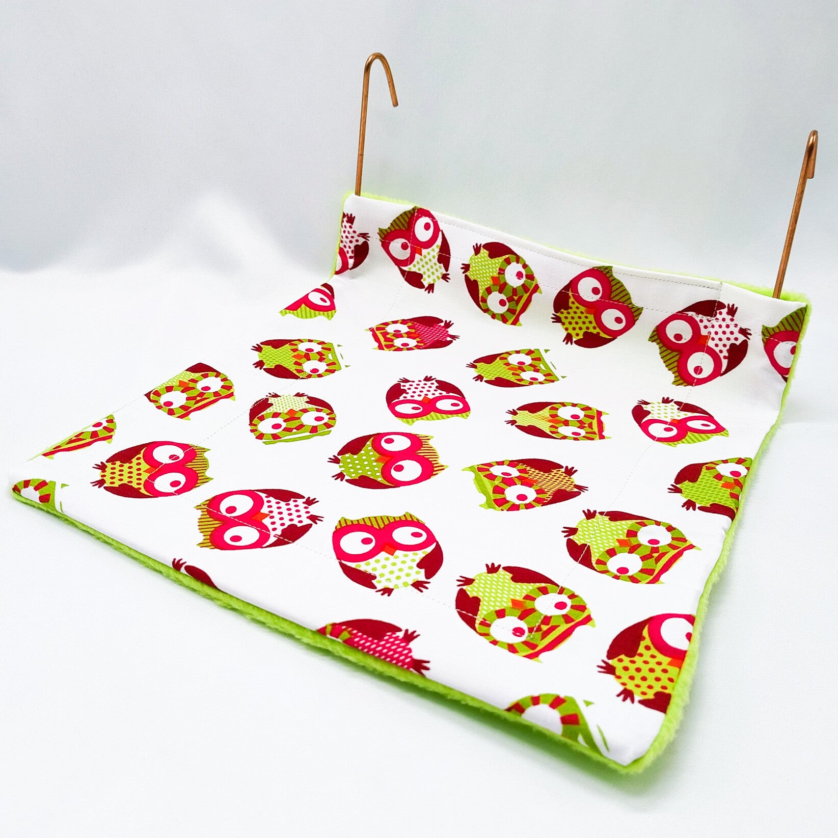 Radiator hangmatje wit met uiltjes (zonder beugel)