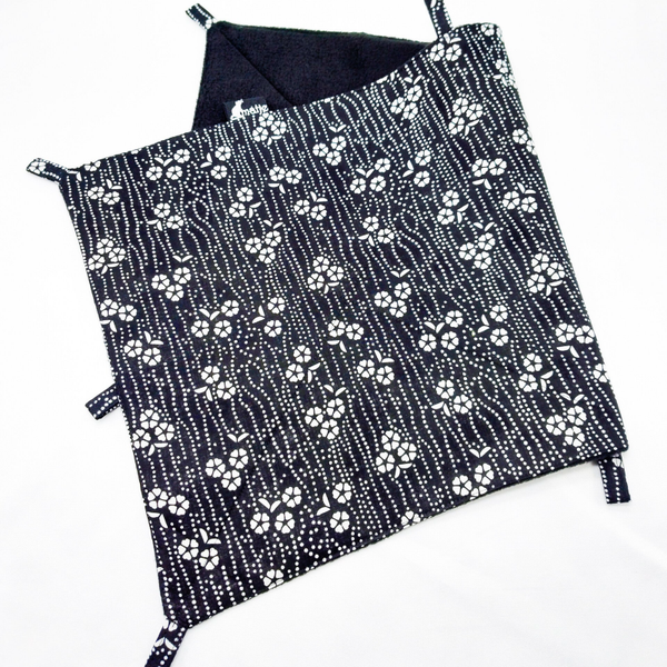 Enkele hangmat XL / 'vangnet' zwart met witte stipjes en bloemen