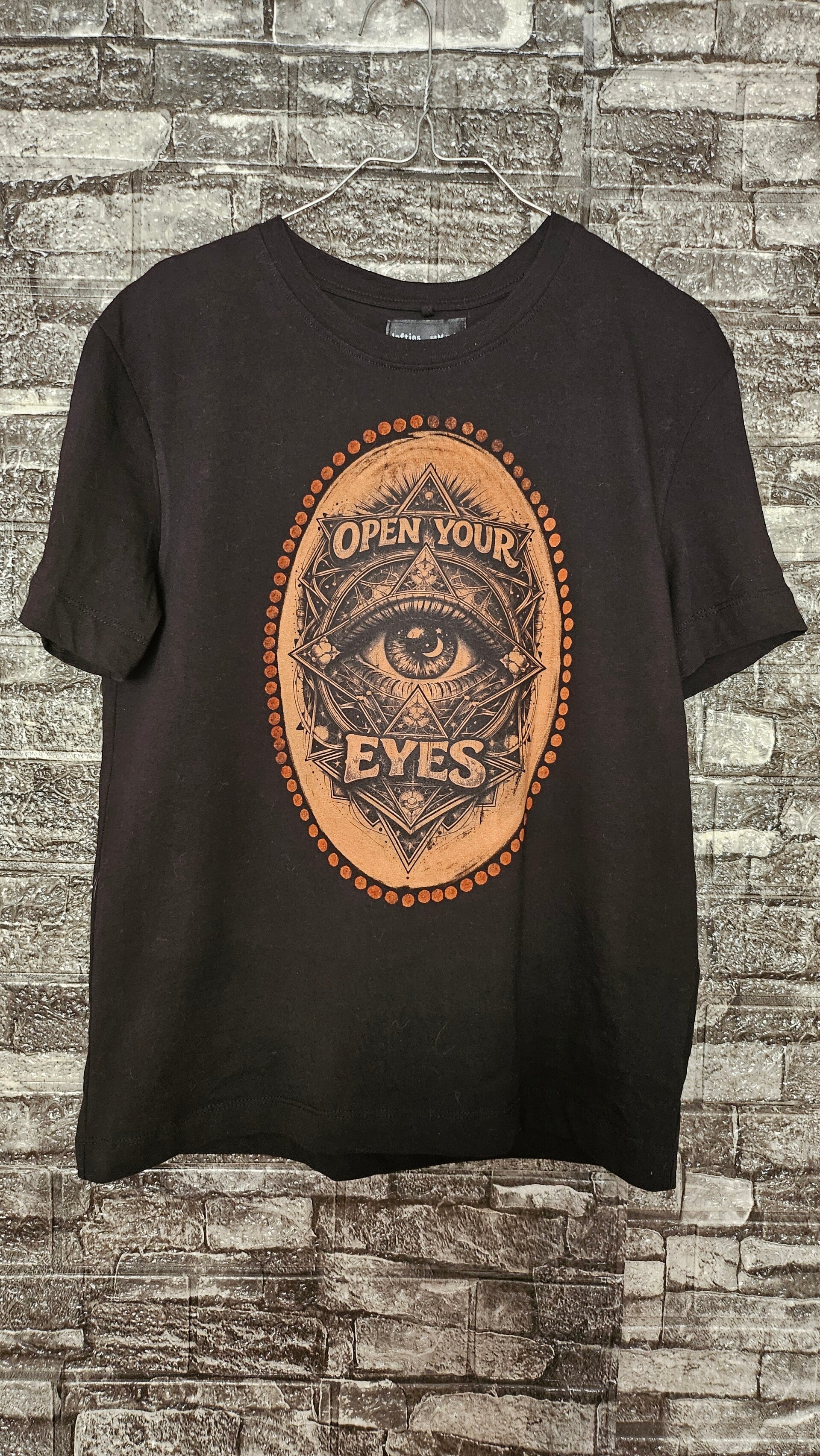 Camiseta Open Your Eyes👁