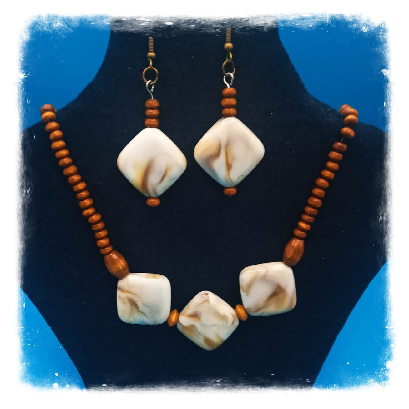 Parure de perles carrées ivoire