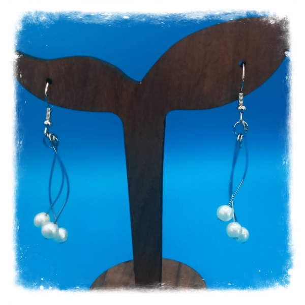 Boucles d'oreilles en fil d'aluminium et perles