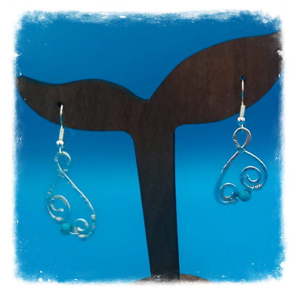 Boucles d'oreilles en fil d'aluminium et perle