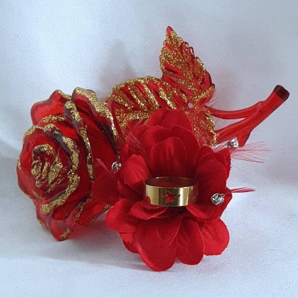 Bague feuille percée or