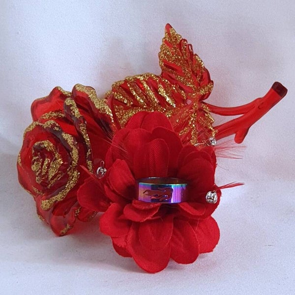 Bague flame percée arc-en-ciel