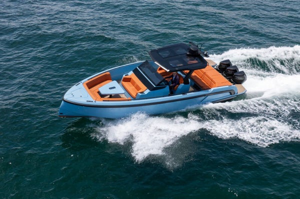 Vanquish 40 Sports Line | Newbuild