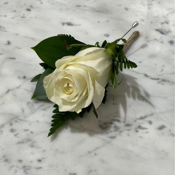 COUPLES BUTTONHOLES