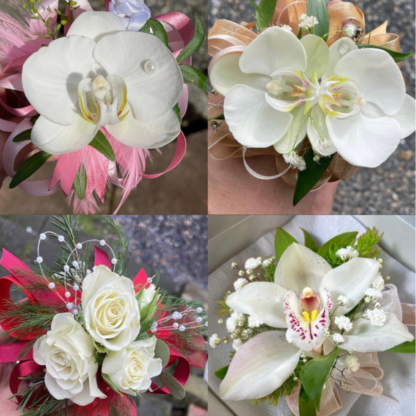 CORSAGE