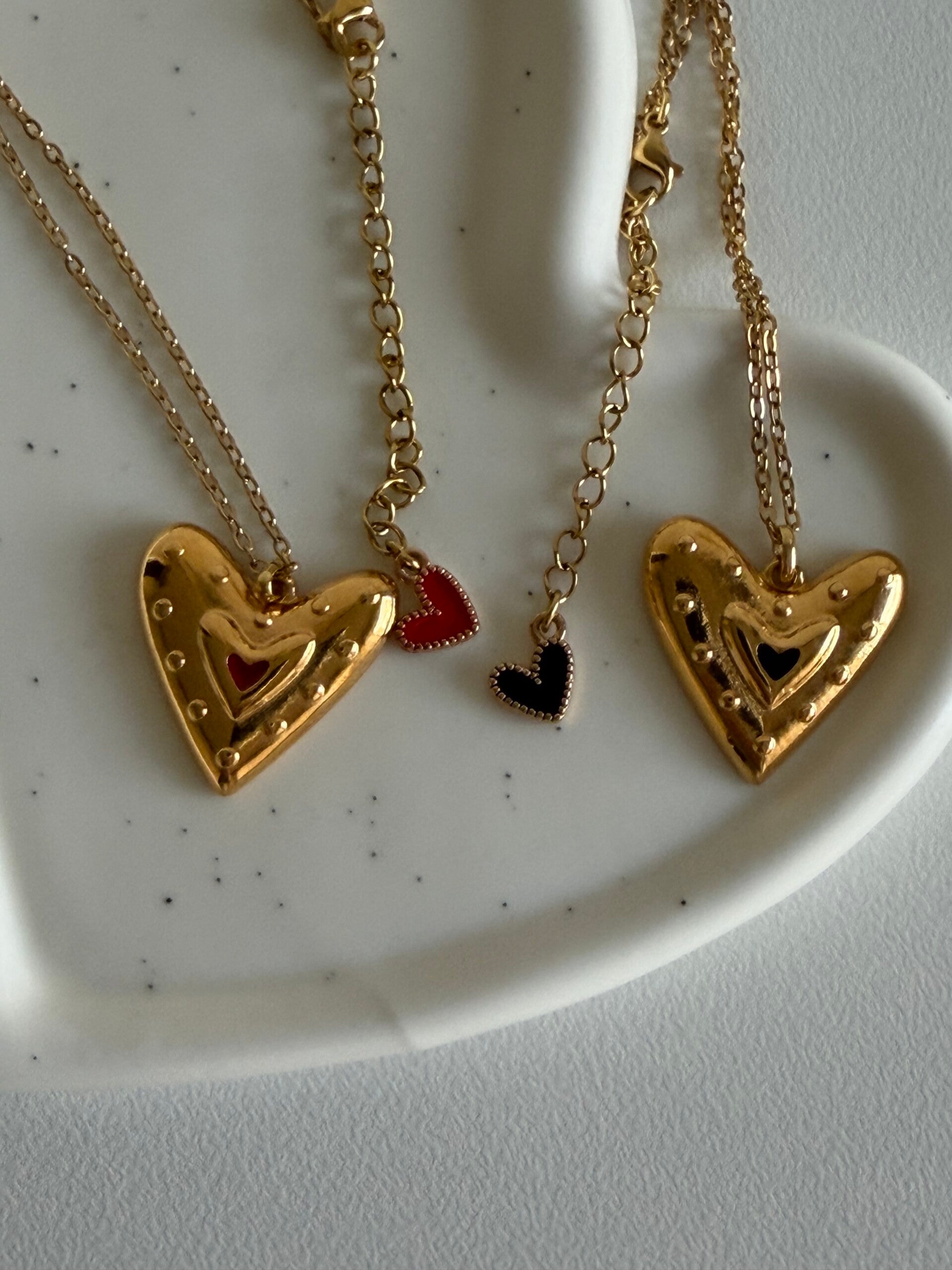 Collier Reines de coeur
